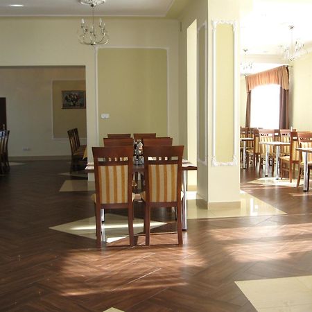 Noclegi Sezam Lancut Exterior photo
