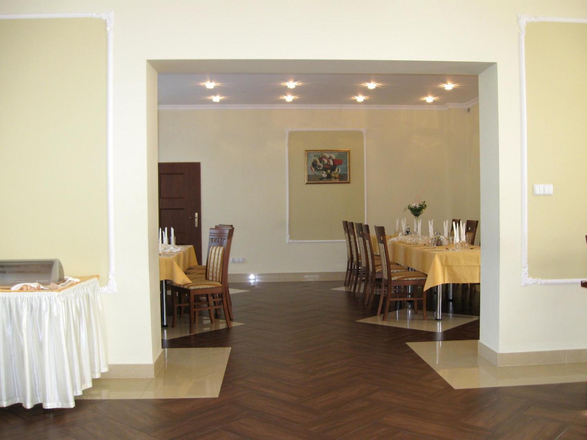 Noclegi Sezam Lancut Exterior photo